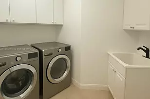 1490 Cleveland Rd, Miami Beach, FL 33141 - Photo 13