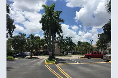 802 Belmont Ln #1, North Lauderdale, FL 33068 - Photo 3