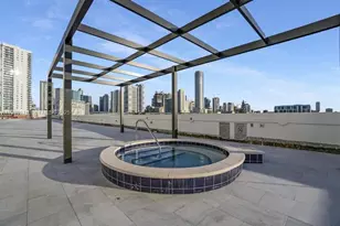 10 SW South River Dr, Miami, FL 33130 - Photo 29