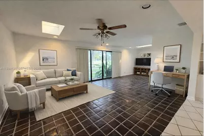 2001 S Saint Andrews Rd #121, Hollywood, FL 33021 - Photo 5