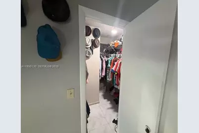 9530 Ashley Dr, Miramar, FL 33025 - Photo 17