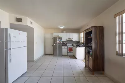 4151 SW 112th Ct, Miami, FL 33165 - Photo 7