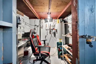 115 NW 56th Ave, Miami, FL 33126 - Photo 35