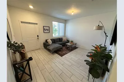 1030 SE 23rd Ter, Homestead, FL 33035 - Photo 3