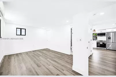 1805 SW 4th St #1, Miami, FL 33135 - Photo 5