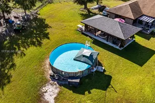 1472 N Charolais Rd, Other City - In The State Of Florida, FL 33935 - Photo 15