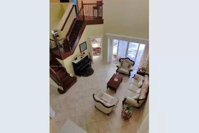 1035 Waterside Cir, Weston, FL 33327 - Photo 3