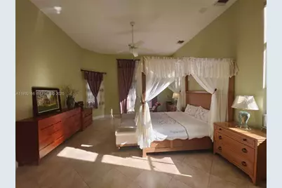 1035 Waterside Cir, Weston, FL 33327 - Photo 39