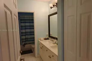 1035 Waterside Cir, Weston, FL 33327 - Photo 49