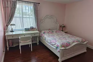 1035 Waterside Cir, Weston, FL 33327 - Photo 37