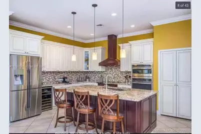 1035 Waterside Cir, Weston, FL 33327 - Photo 5