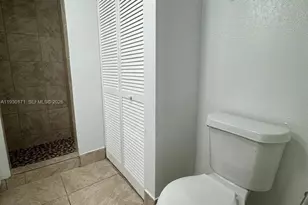 4235 N University Dr, Sunrise, FL 33351 - Photo 9