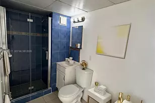 800 Washington Ave, Miami Beach, FL 33139 - Photo 3