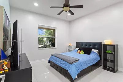 228 SW 4th St, Dania Beach, FL 33004 - Photo 29