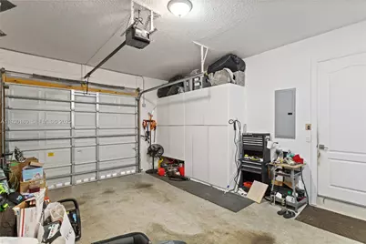 228 SW 4th St, Dania Beach, FL 33004 - Photo 37