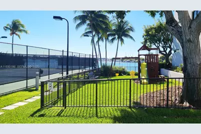 1000 Venetian Way #1502, Miami Beach, FL 33139 - Photo 31