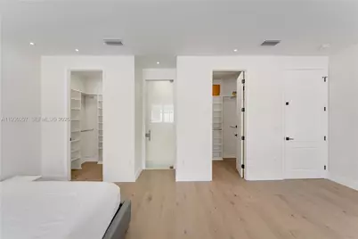 21156 NE 33rd Ave, Aventura, FL 33180 - Photo 11