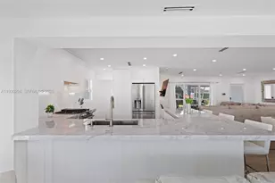 2448 SE 9th St, Pompano Beach, FL 33062 - Photo 17