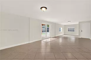 9312 SW 182nd St, Palmetto Bay, FL 33157 - Photo 17