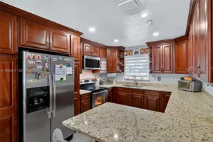 20810 SW 125th Court Rd, Miami, FL 33177 - Photo 15