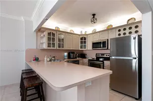 3725 S Ocean Dr, Hollywood, FL 33019 - Photo 13
