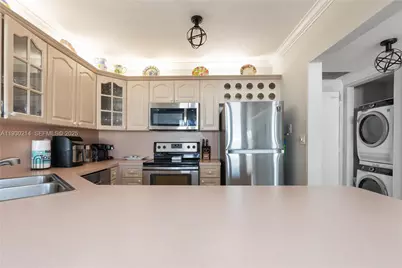 3725 S Ocean Dr #1421, Hollywood, FL 33019 - Photo 15