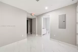 700 NE 24th St, Miami, FL 33137 - Photo 47