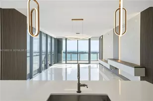 700 NE 24th St, Miami, FL 33137 - Photo 3