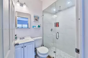 20550 NE 8th Ct, Miami, FL 33179 - Photo 25