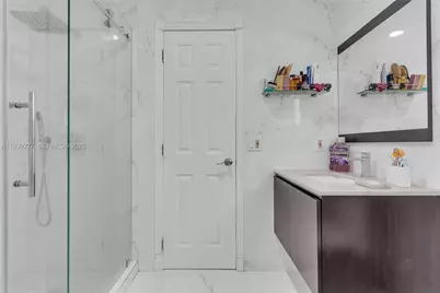 11051 SW 69th Dr, Miami, FL 33173 - Photo 17