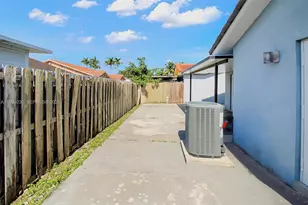 1022 SW 138th Pl, Miami, FL 33184 - Photo 35