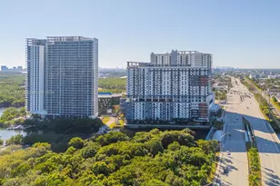 16385 Biscayne Blvd, North Miami Beach, FL 33160 - Photo 83