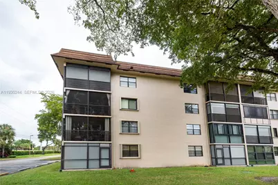 4940 E Sabal Palm Blvd #414, Tamarac, FL 33319 - Photo 25