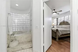 2607 Holy Cross Ln, Lake Worth, FL 33460 - Photo 25