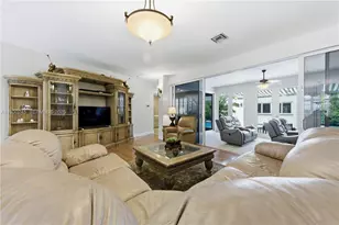 2607 Holy Cross Ln, Lake Worth, FL 33460 - Photo 15