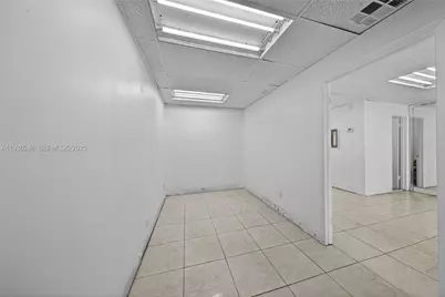 1180 NW 41st, Lauderhill, FL 33313 - Photo 13