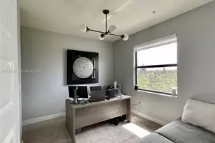 7825 NW 104th Ave, Doral, FL 33178 - Photo 11