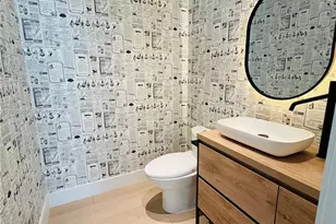 7320 NW 114th Ave, Doral, FL 33178 - Photo 13