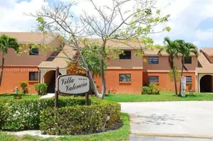 50 SE 12th St, Boca Raton, FL 33432 - Photo 1