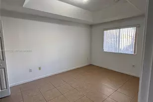 2525 SE 15th Pl, Homestead, FL 33035 - Photo 13