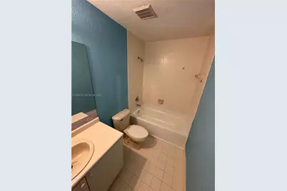 2525 SE 15th Pl #194, Homestead, FL 33035 - Photo 15