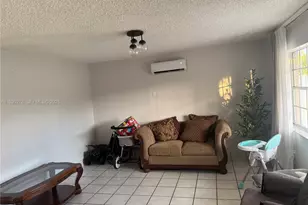 3251 NW 101st St, Miami, FL 33147 - Photo 3