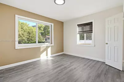 2120 SW 16th St, Miami, FL 33145 - Photo 27