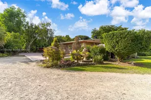 16020 SW 208th Ave, Miami, FL 33187 - Photo 5