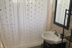 315 69th St, Miami Beach, FL 33141 - Photo 11