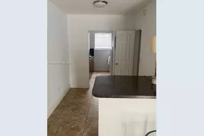 315 69th St #109, Miami Beach, FL 33141 - Photo 5