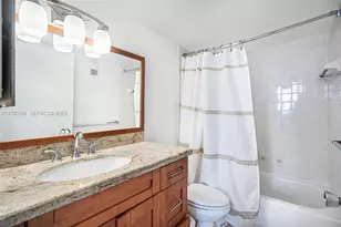 770 Claughton Island Dr, Miami, FL 33131 - Photo 15