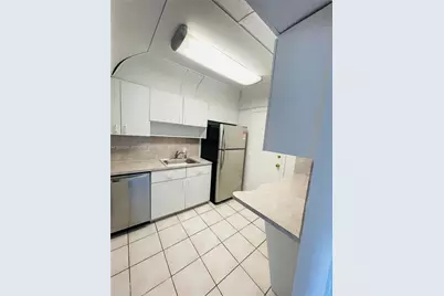 4848 NW 24th Ct #318, Lauderdale Lakes, FL 33313 - Photo 5