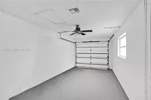 5810 NW 81st Ave, Tamarac, FL 33321 - Photo 29