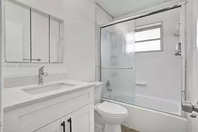 5810 NW 81st Ave, Tamarac, FL 33321 - Photo 25